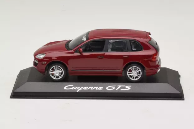 Minichamps Porsche Cayenne Gts 2007 1:43 WAP02000818
